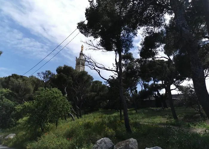 Studio Calme Et Tres Lumineux, Au Pied De Notre Dame De La Garde