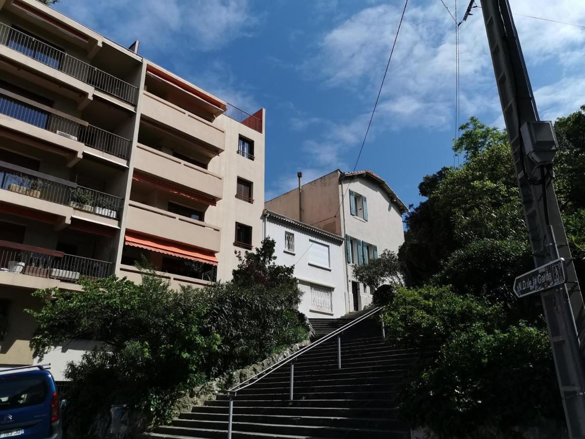 Calme Et Tres Lumineux, Au Pied De Notre Dame De La Garde Apartment Marseilles